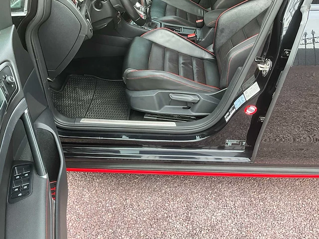 2018 volkswagen golf gti - afbeelding 8 van  62