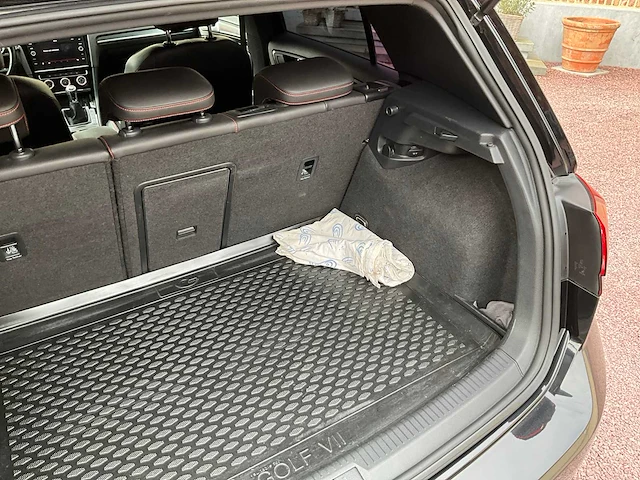 2018 volkswagen golf gti - afbeelding 27 van  62