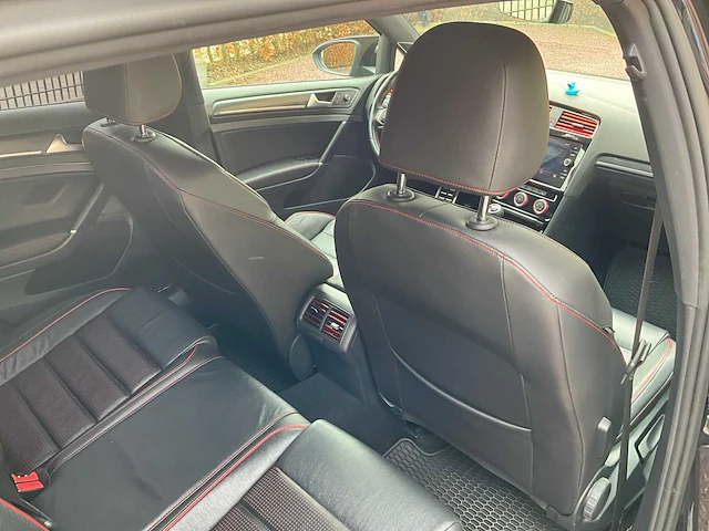 2018 volkswagen golf gti - afbeelding 33 van  62