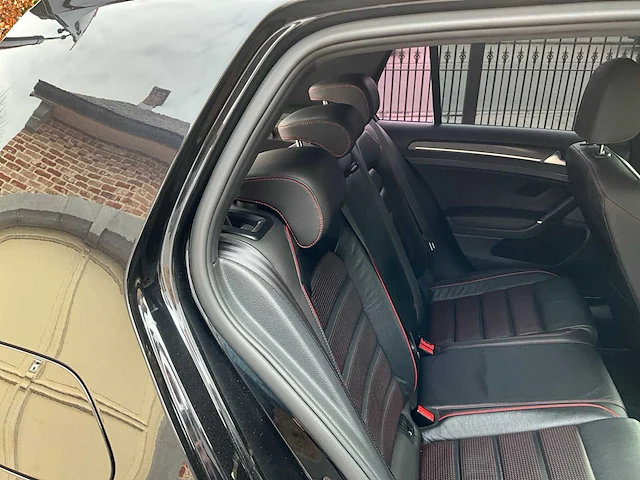 2018 volkswagen golf gti - afbeelding 36 van  62