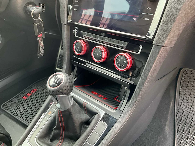 2018 volkswagen golf gti - afbeelding 44 van  62