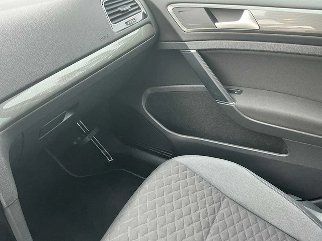 2018 volkswagen golf - afbeelding 14 van  33