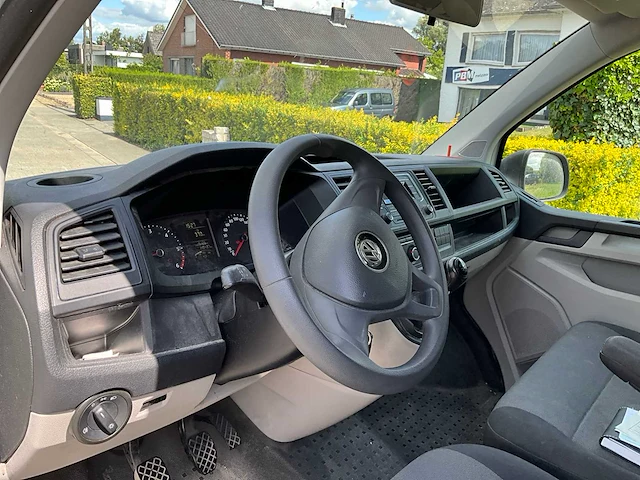 2018 volkswagen kombi - 8 zitplaatsen - lichte vrachtwagen - afbeelding 3 van  26