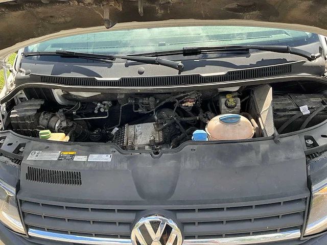 2018 volkswagen kombi - 8 zitplaatsen - lichte vrachtwagen - afbeelding 9 van  26