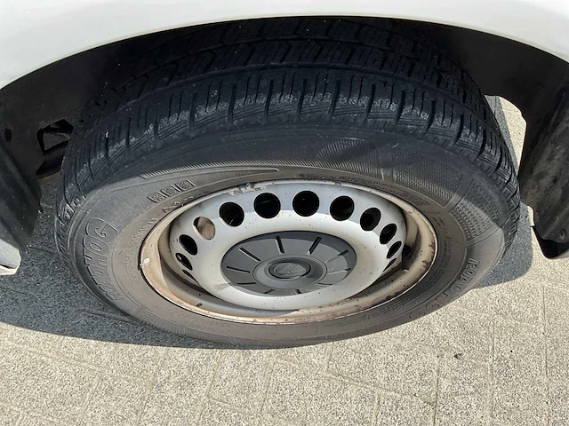 2018 volkswagen kombi - 8 zitplaatsen - lichte vrachtwagen - afbeelding 16 van  26