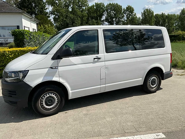 2018 volkswagen kombi - 8 zitplaatsen - lichte vrachtwagen - afbeelding 12 van  26
