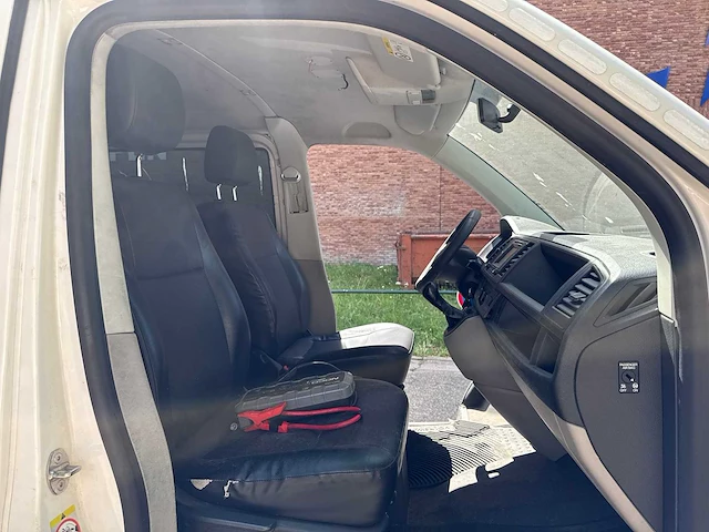 2018 volkswagen transporter kombi - afbeelding 10 van  118