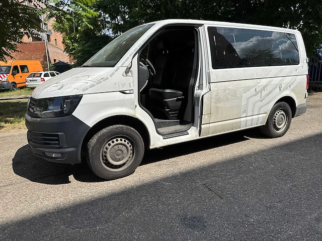 2018 volkswagen transporter kombi - afbeelding 38 van  118