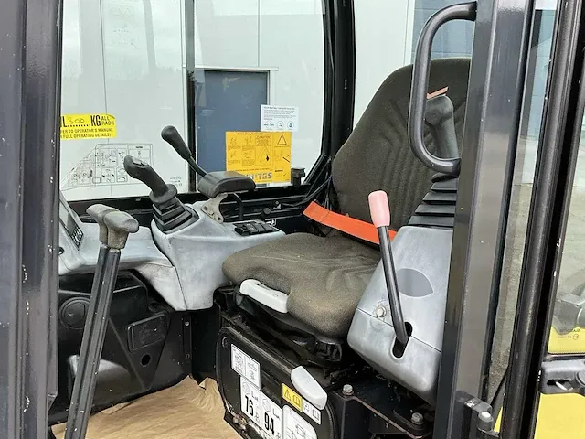 2018 yanmar sv26 midigraafmachine - afbeelding 2 van  23