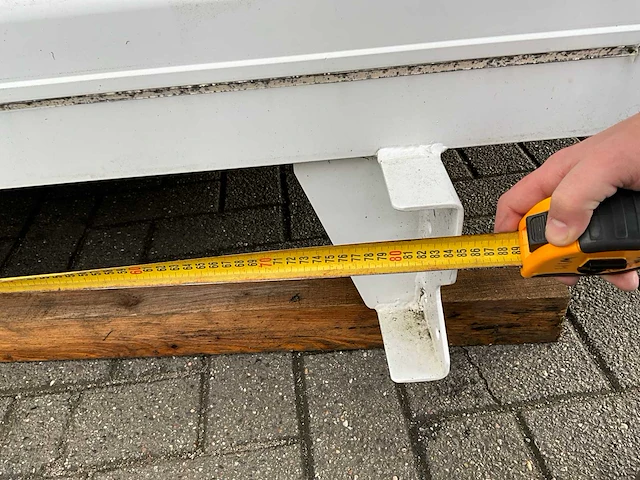 2019 - jpm - alu 4,5 t - opbouw laadplatform - afbeelding 8 van  16