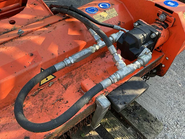 2019 agrimaster kl1300 maaimachine klepelmaaier voor wiellader - afbeelding 11 van  12