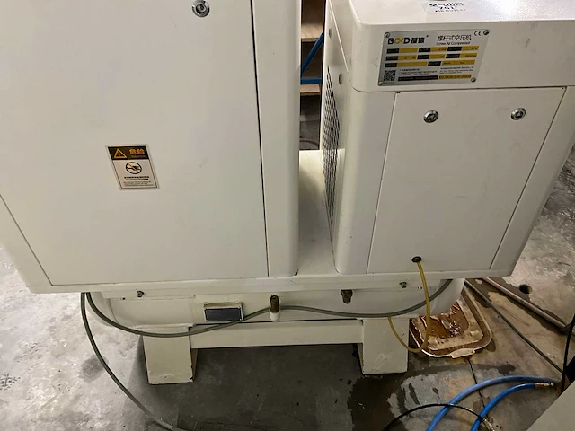 2019 b&d pm7,5tk perslucht schroefcompressor + ontvochtiger - afbeelding 6 van  15
