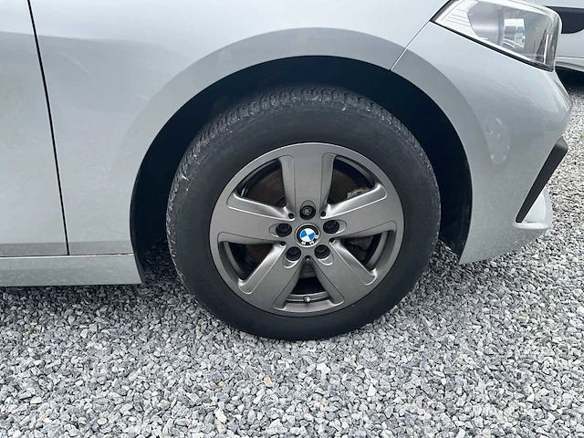 2019 bmw 1 personenauto - afbeelding 11 van  23