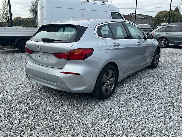 2019 bmw 1 personenauto - afbeelding 18 van  23