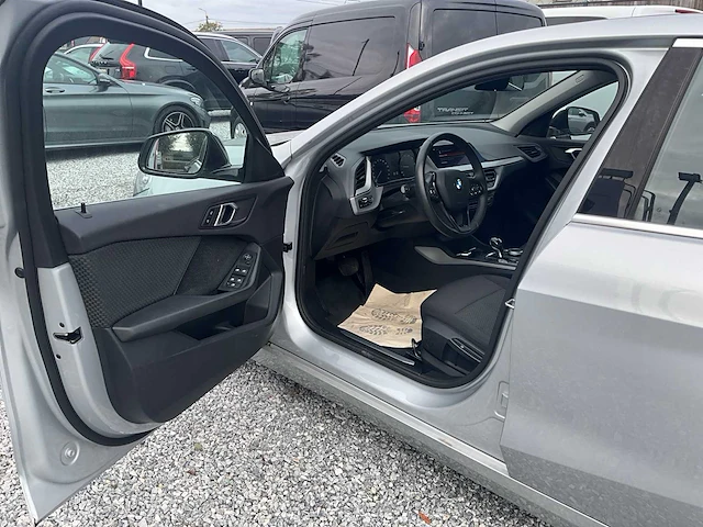 2019 bmw 1 personenauto - afbeelding 22 van  23