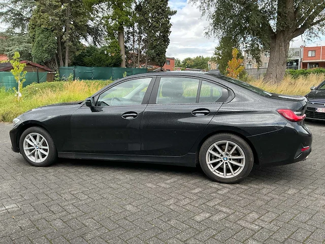 2019 bmw 318d personenauto - afbeelding 12 van  23