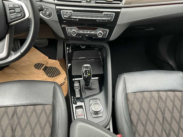 2019 bmw x1 sdrive18i - afbeelding 15 van  45