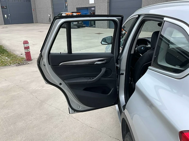 2019 bmw x1 sdrive18i - afbeelding 18 van  45