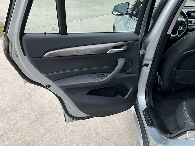 2019 bmw x1 sdrive18i - afbeelding 19 van  45