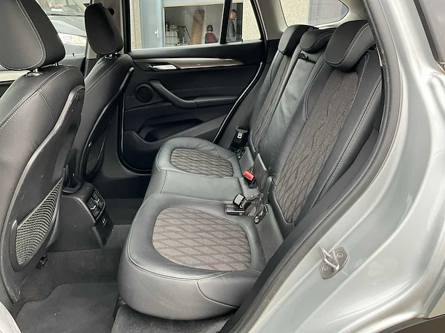 2019 bmw x1 sdrive18i - afbeelding 22 van  45