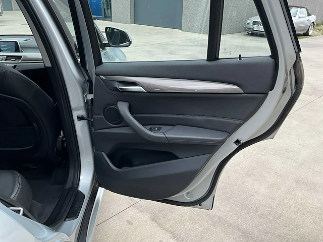 2019 bmw x1 sdrive18i - afbeelding 28 van  45