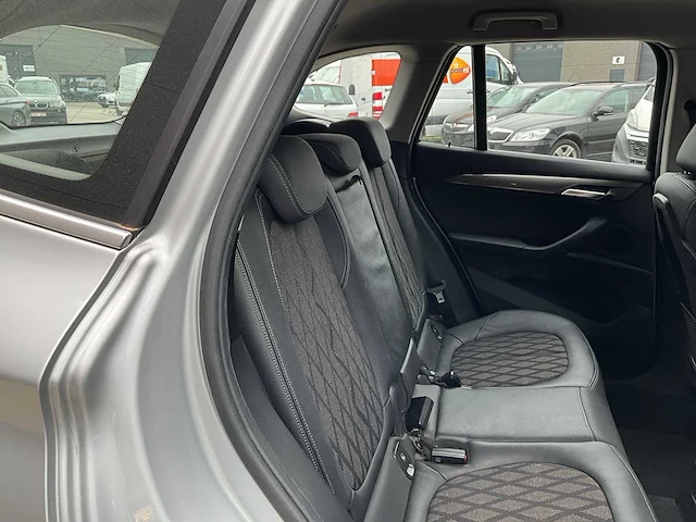 2019 bmw x1 sdrive18i - afbeelding 31 van  45