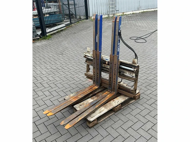 2019 cascade 28g2-fds-188 lepelbord vorkheftruck - afbeelding 1 van  4