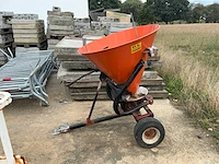 2019 cemo spreader getrokken kunstmeststrooier - afbeelding 1 van  7