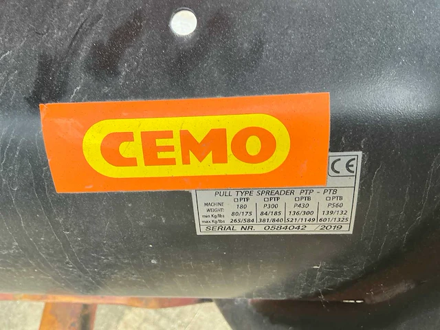 2019 cemo spreader getrokken kunstmeststrooier - afbeelding 7 van  7
