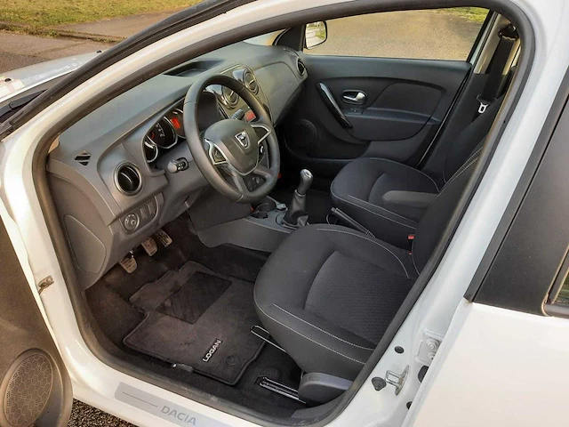 2019 dacia logan sedan - afbeelding 3 van  39