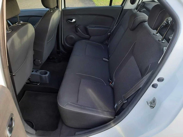 2019 dacia logan sedan - afbeelding 15 van  39