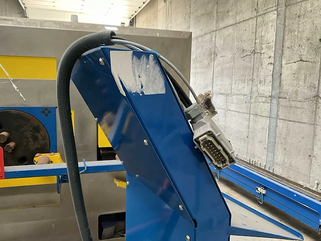 2019 deckers machines - wapeningsstaal plooimachine - metrocut 3m - afbeelding 3 van  64