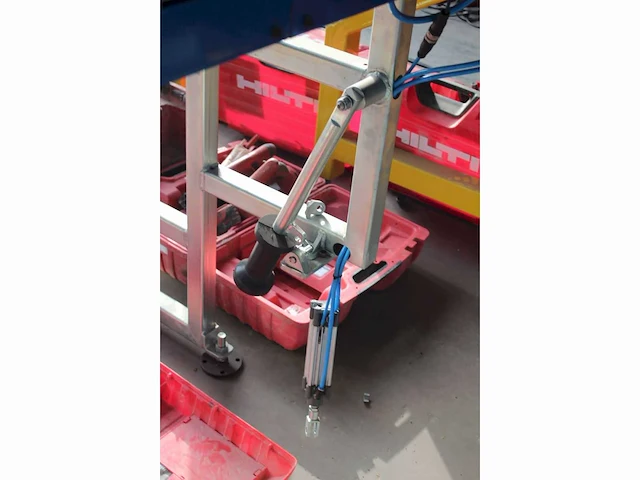 2019 deckers machines - wapeningsstaal plooimachine - metrocut 3m - afbeelding 40 van  64