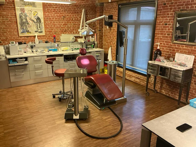 2019 dkl tandartsstoel - afbeelding 1 van  9