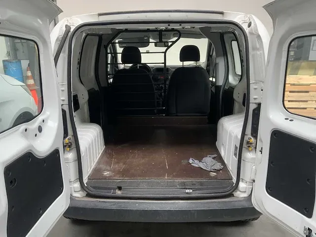2019 fiat fiorino bedrijfswagen - afbeelding 9 van  13