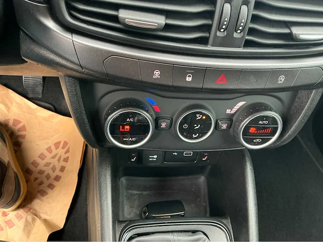 2019 fiat tipo - afbeelding 15 van  23