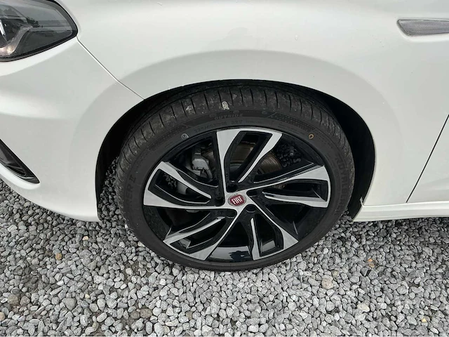2019 fiat tipo - afbeelding 21 van  23