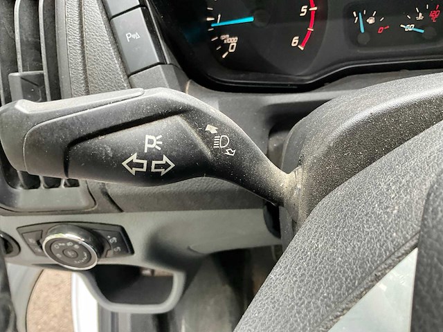 2019 ford transit lichte vrachtwagen - afbeelding 7 van  36