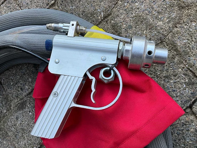 2019 ibix professionele straalapparatuur voor luchtgommen - complete installatie - afbeelding 15 van  34