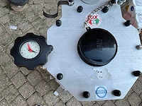 2019 ibix professionele straalapparatuur voor luchtgommen - complete installatie - afbeelding 32 van  34