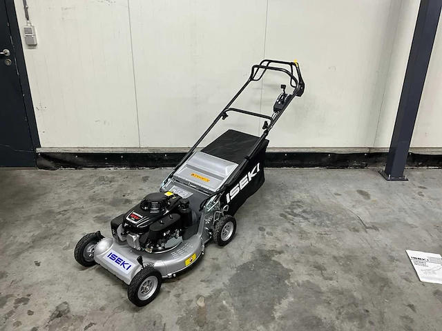 2019 iseki sw8210bae4 grasmaaier - afbeelding 1 van  13