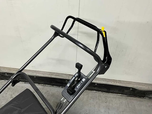 2019 iseki sw8210bae4 grasmaaier - afbeelding 8 van  13