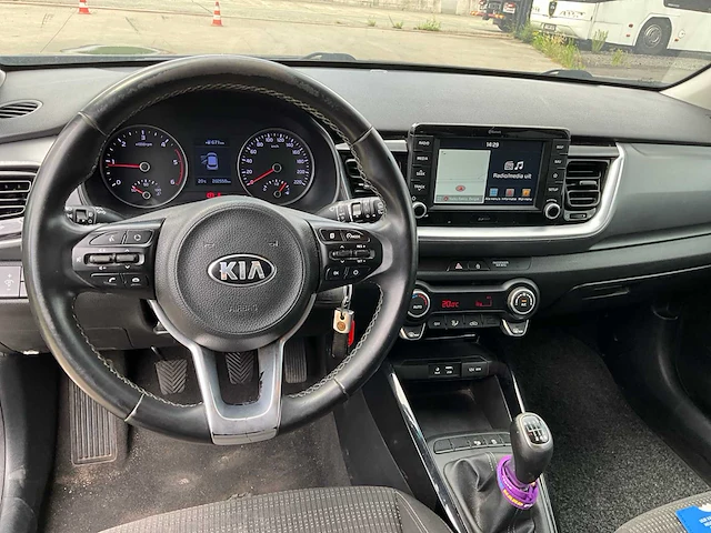 2019 kia stonic personenauto - afbeelding 3 van  30