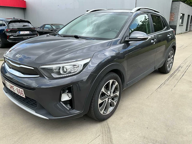 2019 kia stonic personenauto - afbeelding 1 van  30