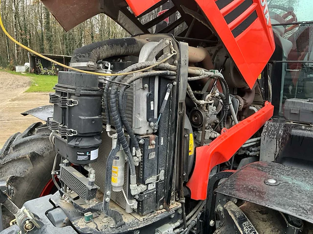 2019 kubota m7171 vierwielaangedreven landbouwtractor - afbeelding 25 van  49