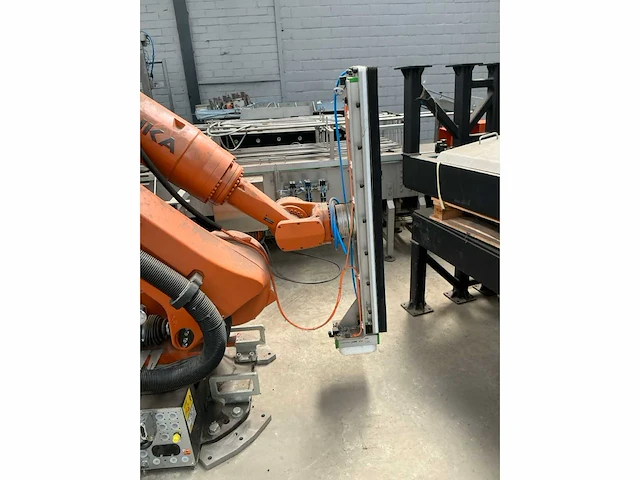 2019 kuka industriële robot - afbeelding 9 van  15