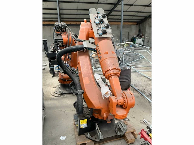 2019 kuka industriële robot - afbeelding 8 van  12