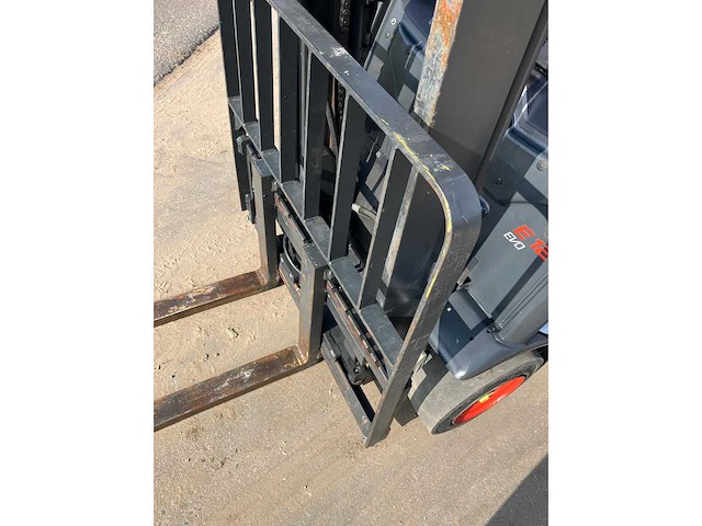 2019 linde e12 elektrische vorkheftruck - afbeelding 13 van  64