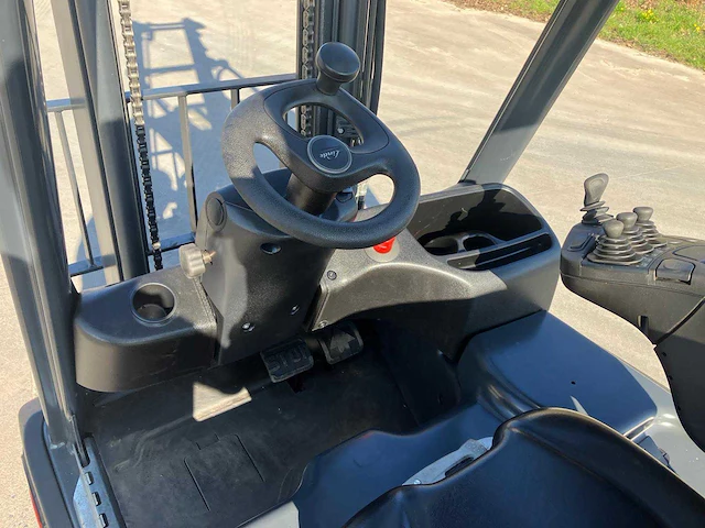 2019 linde e20 evo elektrische vorkheftruck (demotoestel) - afbeelding 7 van  34