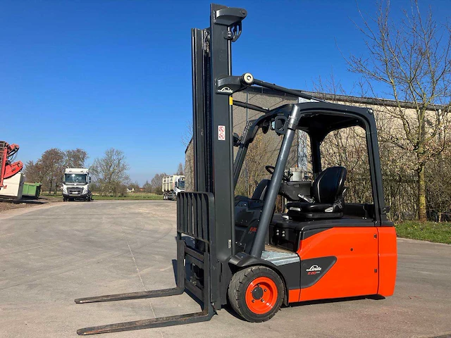 2019 linde e20 evo elektrische vorkheftruck (demotoestel) - afbeelding 1 van  34